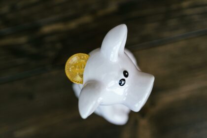 TD Bank vs SoFi: A Comprehensive Savings Interest Rate Comparison