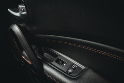 China to Ban Hidden Car Door Handles Over Safety Concerns