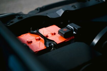 CATL Unveils Rapid-Charging LFP Battery Technology