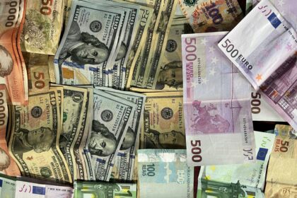 Trump Administration Discussing Currency Swap Line with United Arab Emirates