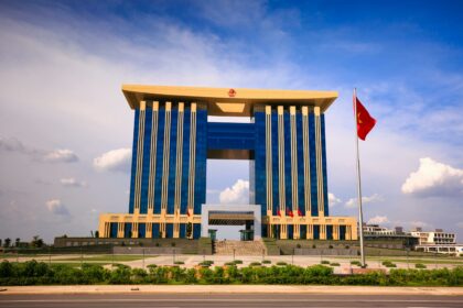 Labor Secretary’s Departure Gives Trump an Opening to Focus on His Agenda