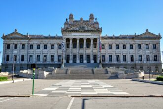 USPS Suspends Pension Contributions Amid Liquidity Concerns