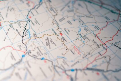 Exploring American English Dialects: An Interactive Experience