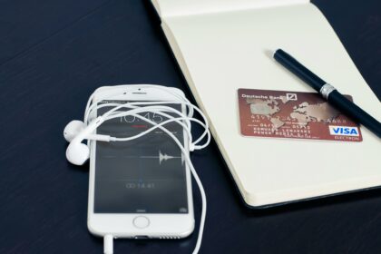 Comprehensive Review of Axos Bank Mobile App: UX and Features