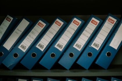 Big Four Accounting Firms Embrace AI, Reduce Hiring and Benefits
