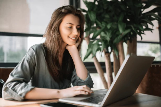 Detailed overview of online banking features