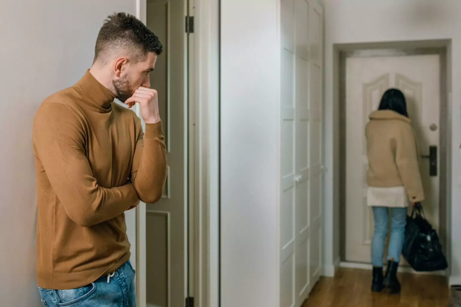 Exploring Breaks in Relationships: Can Time Apart Save a Marriage?