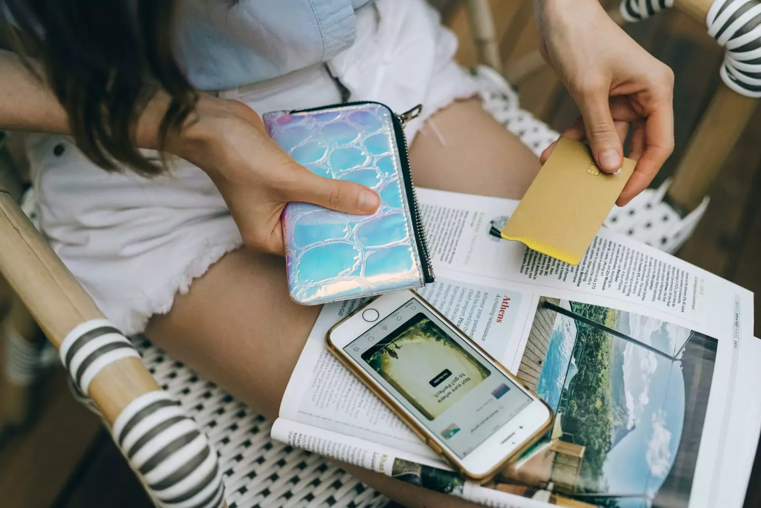 The Ultimate Guide to the Best Dogecoin Wallets for iPhone & Android