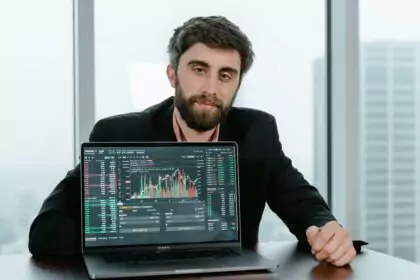 The 3 Best Cathie Wood Stocks to Buy for 2026