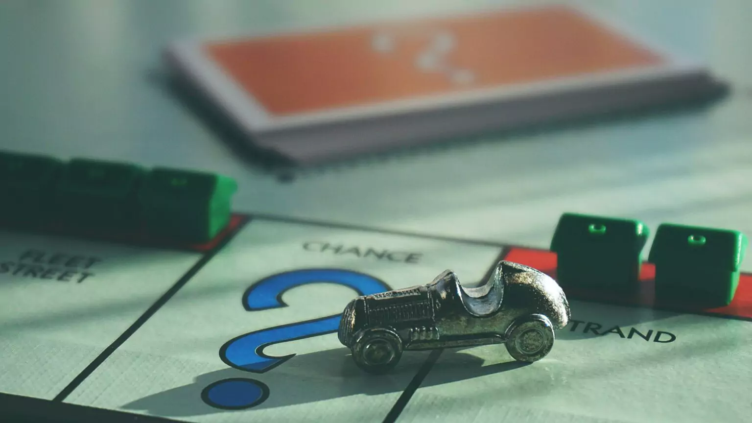 Lessons from Mahjong: Financial Management Insights from the Game