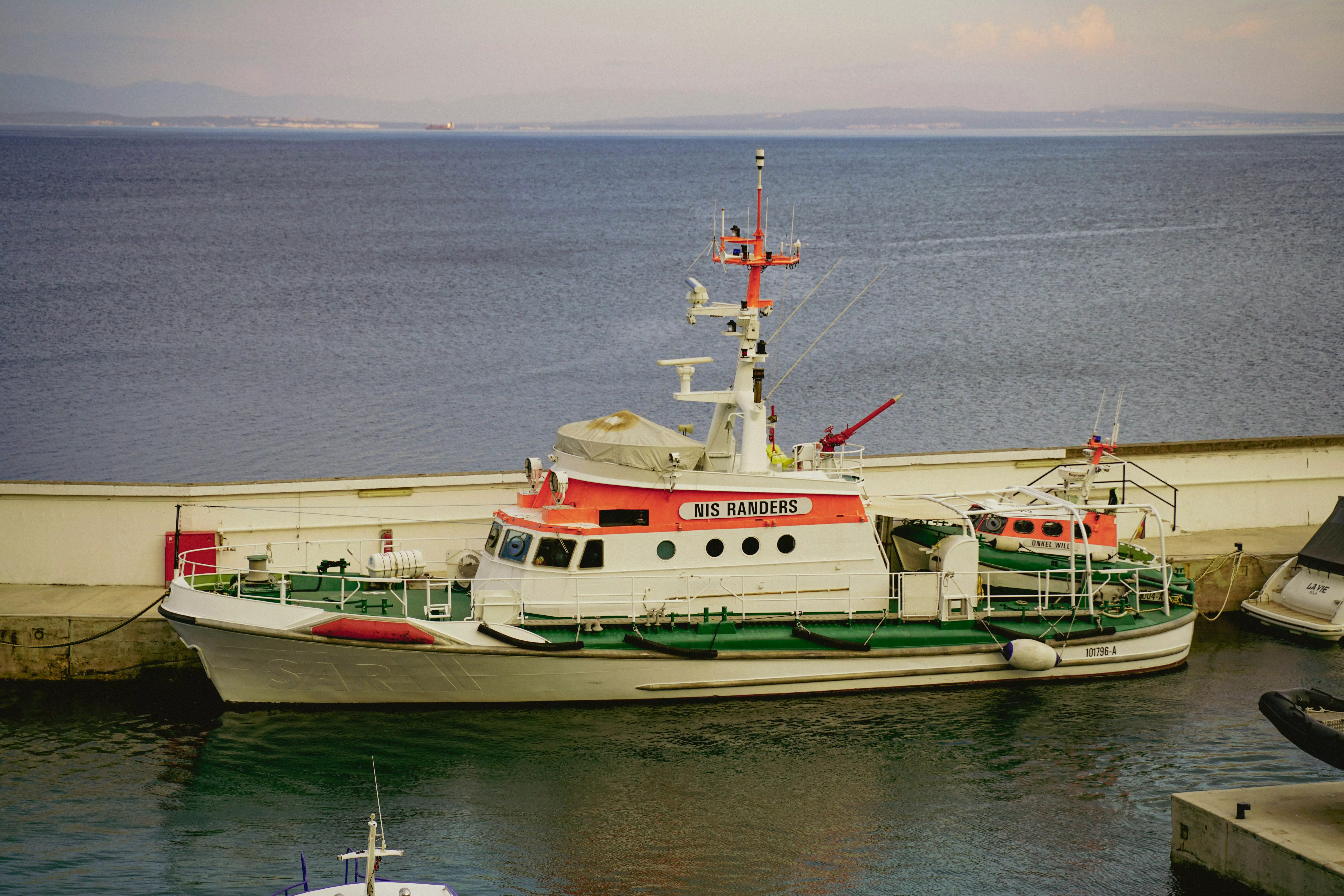 Cuba's Coast Guard Engages Florida-Registered Boat Amid Territorial Tensions