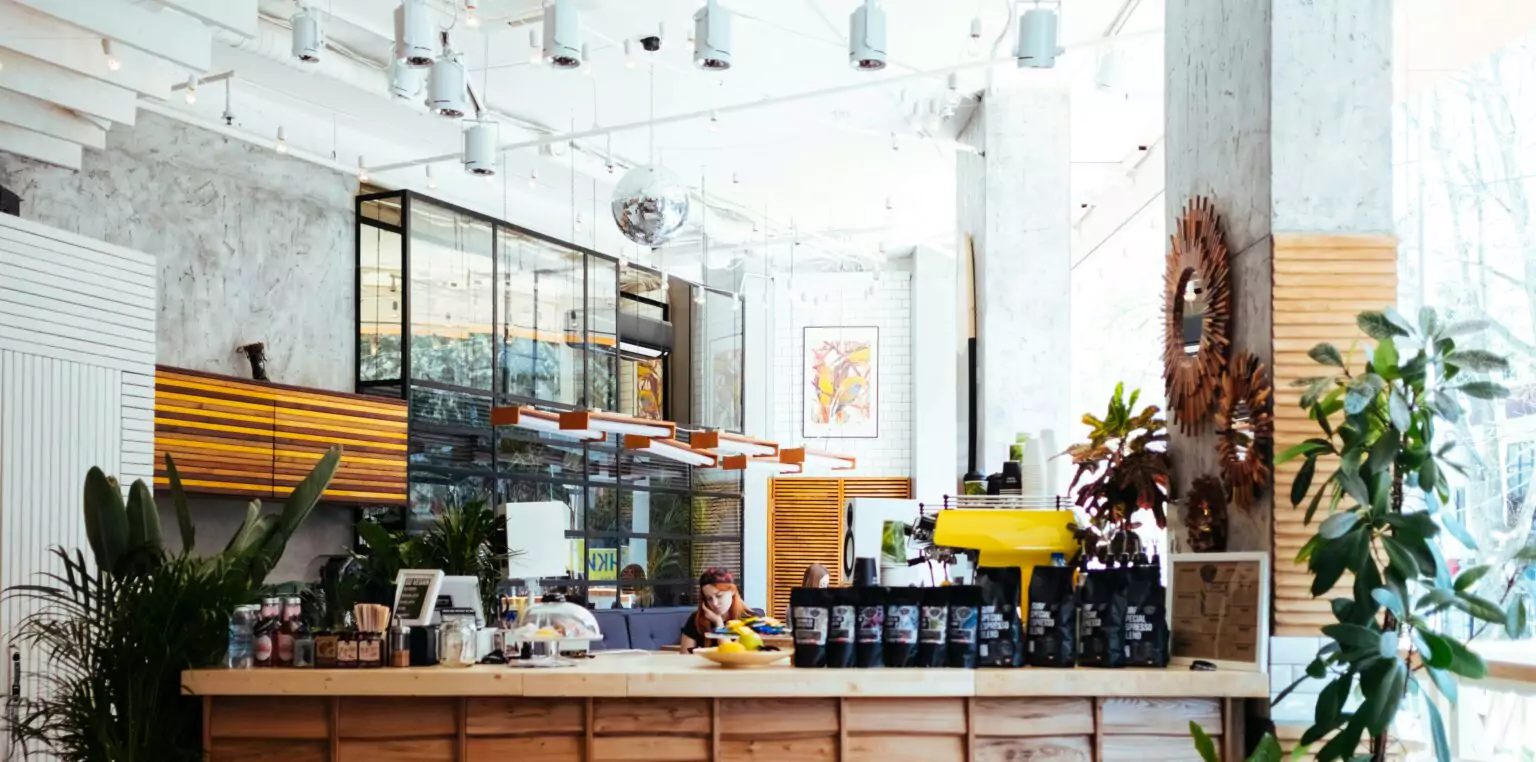 China's Luckin Coffee Expands into Premium Market with New Flagship Store