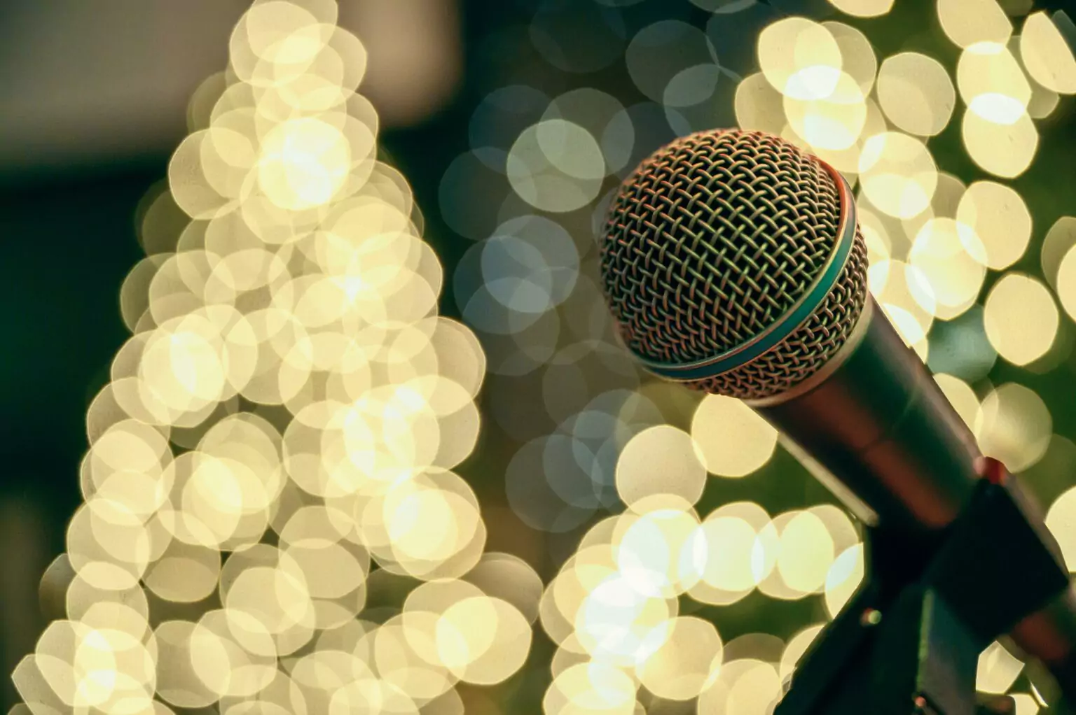 Coinbase Bets Lo-Fi Karaoke Super Bowl Commercial Creates High-Flying Response