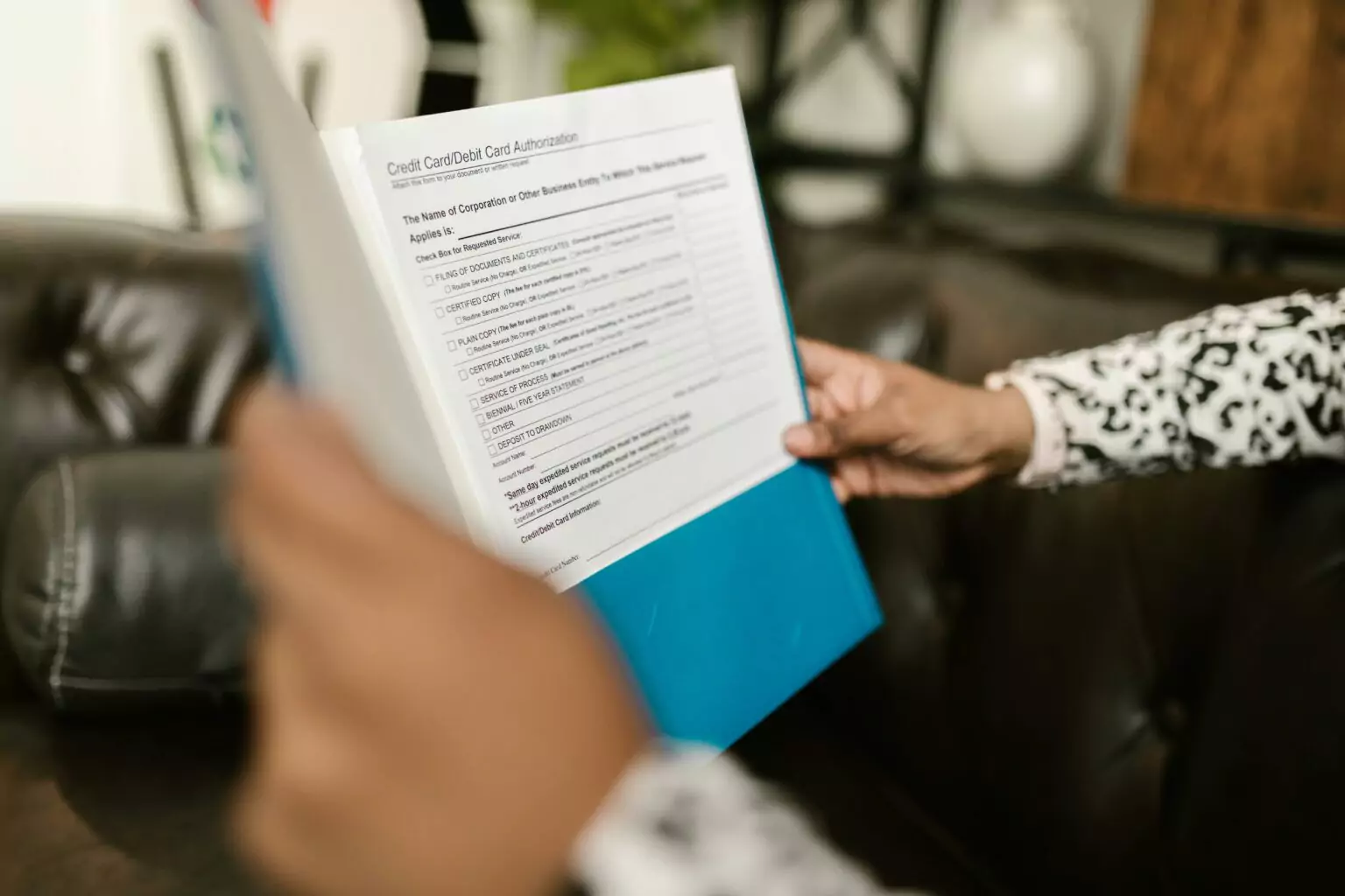 Wells Fargo vs Axos Bank: A Comprehensive Comparison of Checking Accounts