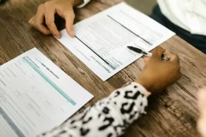 Ally Bank vs Revolut: A Comprehensive Comparison of Checking Accounts
