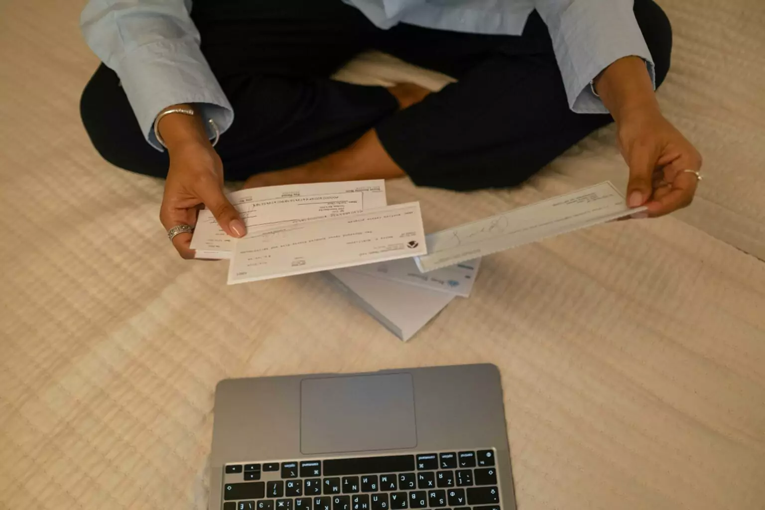 Wells Fargo Student Checking Account Overview
