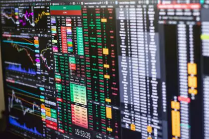 Nasdaq Sinks as Software Stocks Slump: Stock Market Today