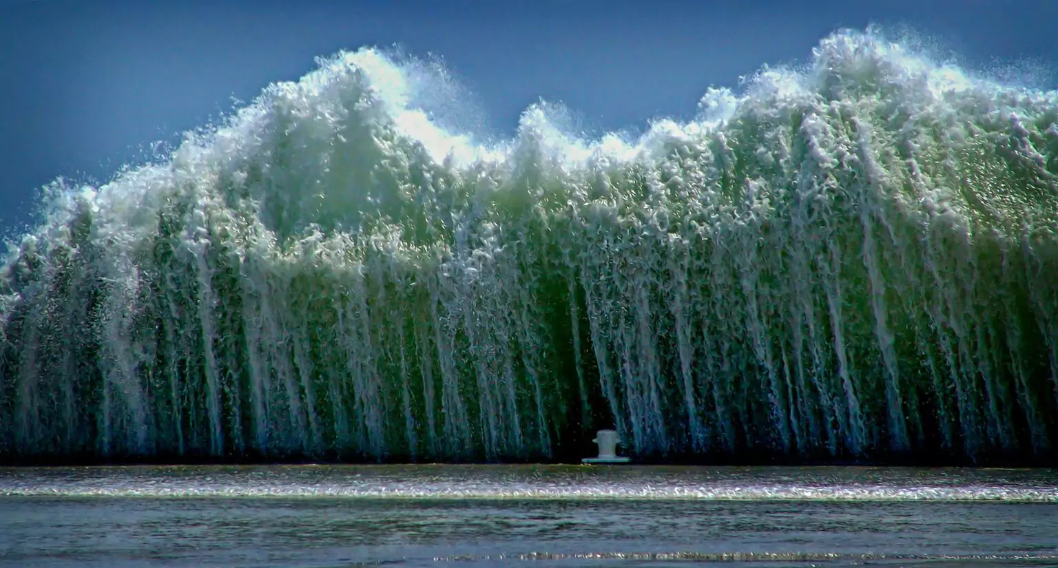 Major Earthquake Off Japan Triggers Tsunami Alerts